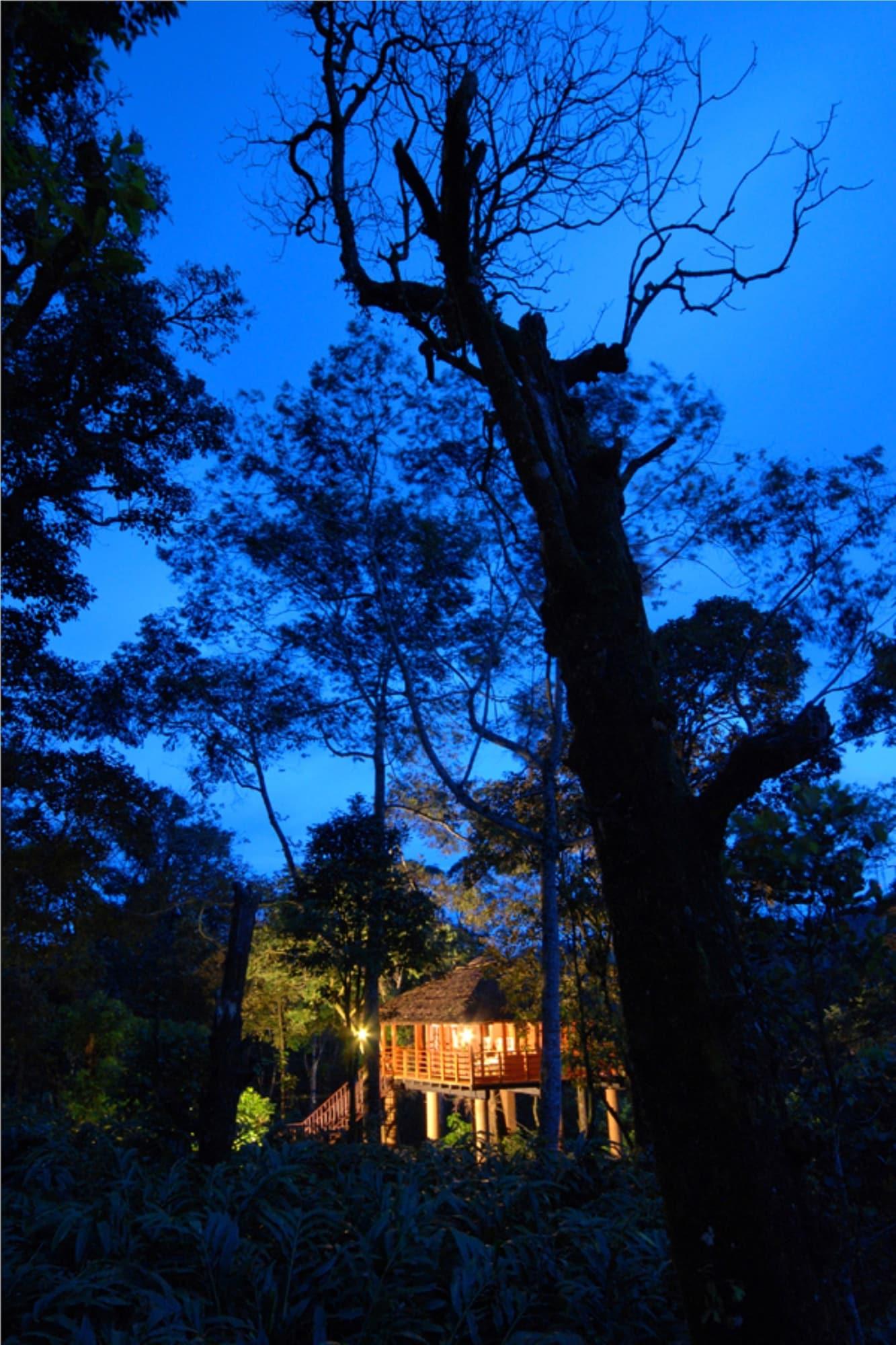 Carmelia Haven Resort Thekkady Exterior photo